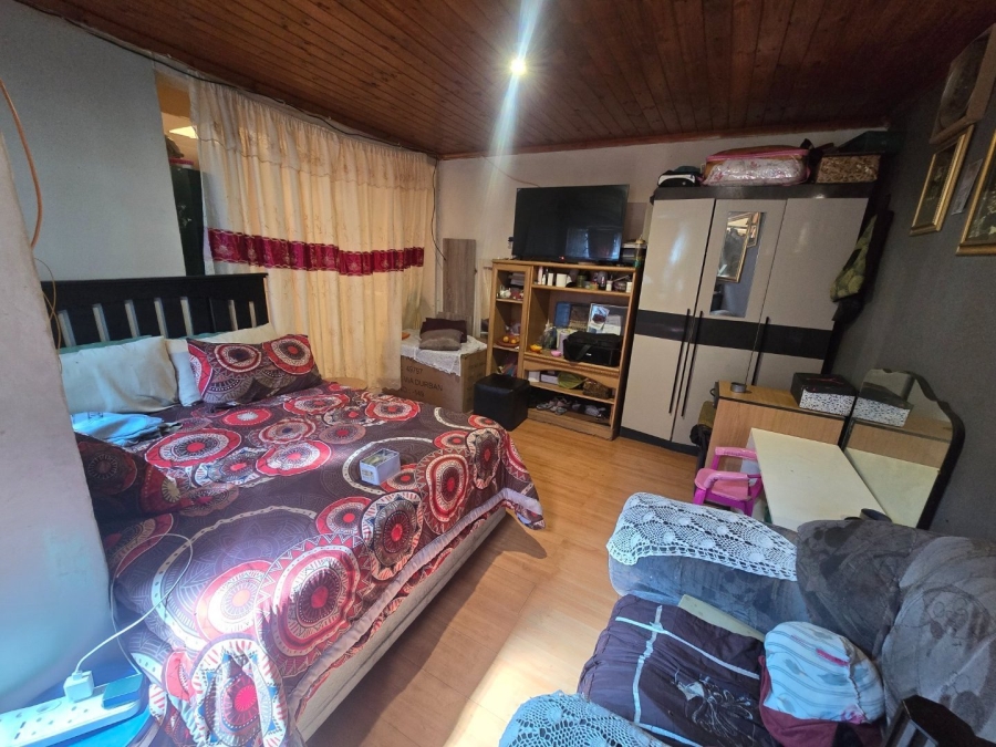 4 Bedroom Property for Sale in Lentegeur Western Cape